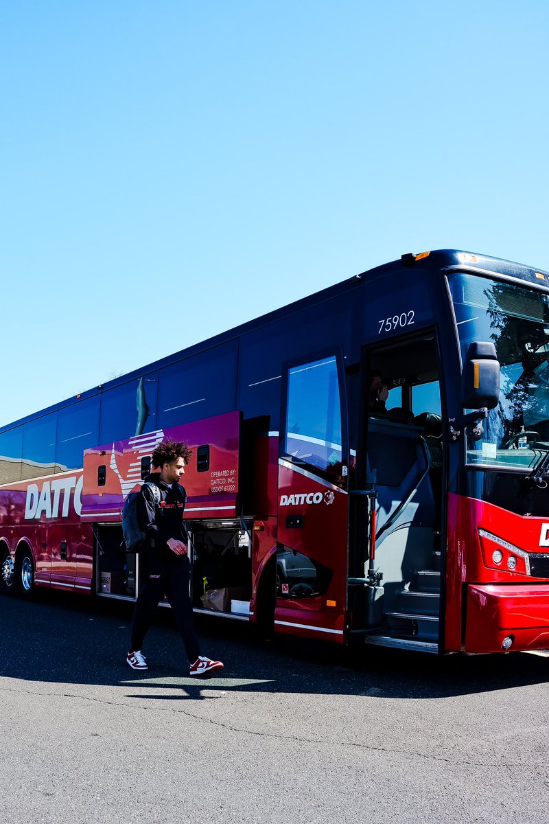 FairfieldMBB's tweet photo. Now there’s trouble busing in from out of state…

Meet us tomorrow night in Atlantic City!
 
MAAC Championship Quarterfinals
🗓️ Wednesday, March 13
🏟️ @BoardwalkHall 
⏰ 9 PM
 
#WeAreStags 🤘🏀 https://t.co/1Bxu2bm3YI