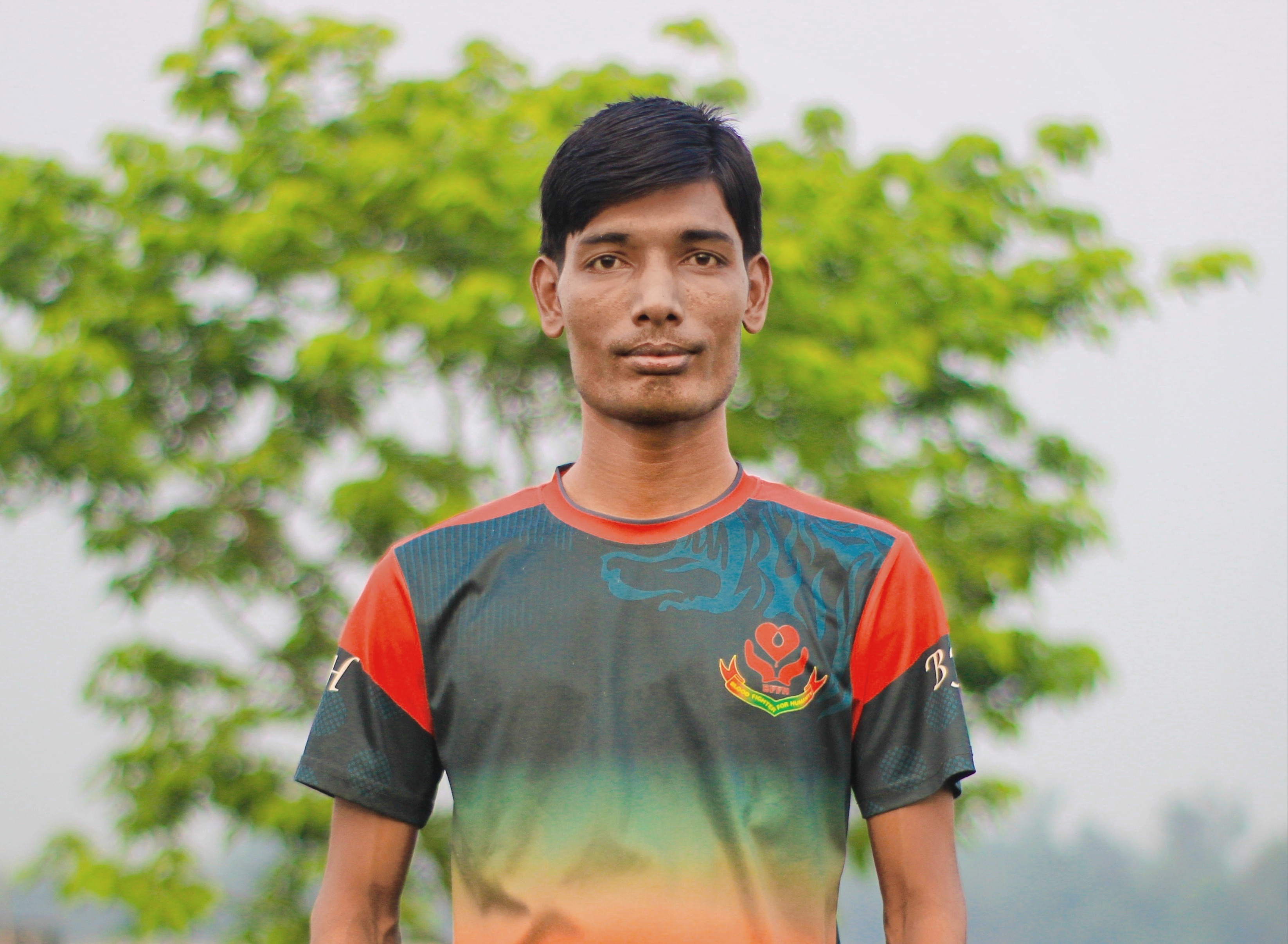 মুমূর্ষু রোগীর জীবন বাঁচাতে রক্ত দিয়ে পাশে দাঁড়ান- সেচ্ছাসেবী রিপন