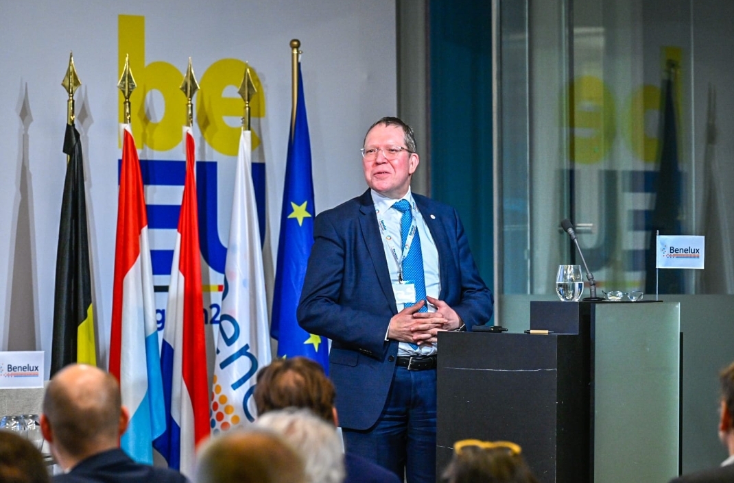 beneluxunion's tweet photo. Le ministre @vincent_v_p 🇧🇪,la secrétaire d'État @Stas_TD 🇳🇱,le représentant de @RothGilles 🇱🇺 et de nombreux experts se sont réunis pour une conférence sur l'écart de TVA: la différence entre les recettes de TVA attendues et ce que les services des impôts ont réellement collecté https://t.co/dl2BtnT5EZ