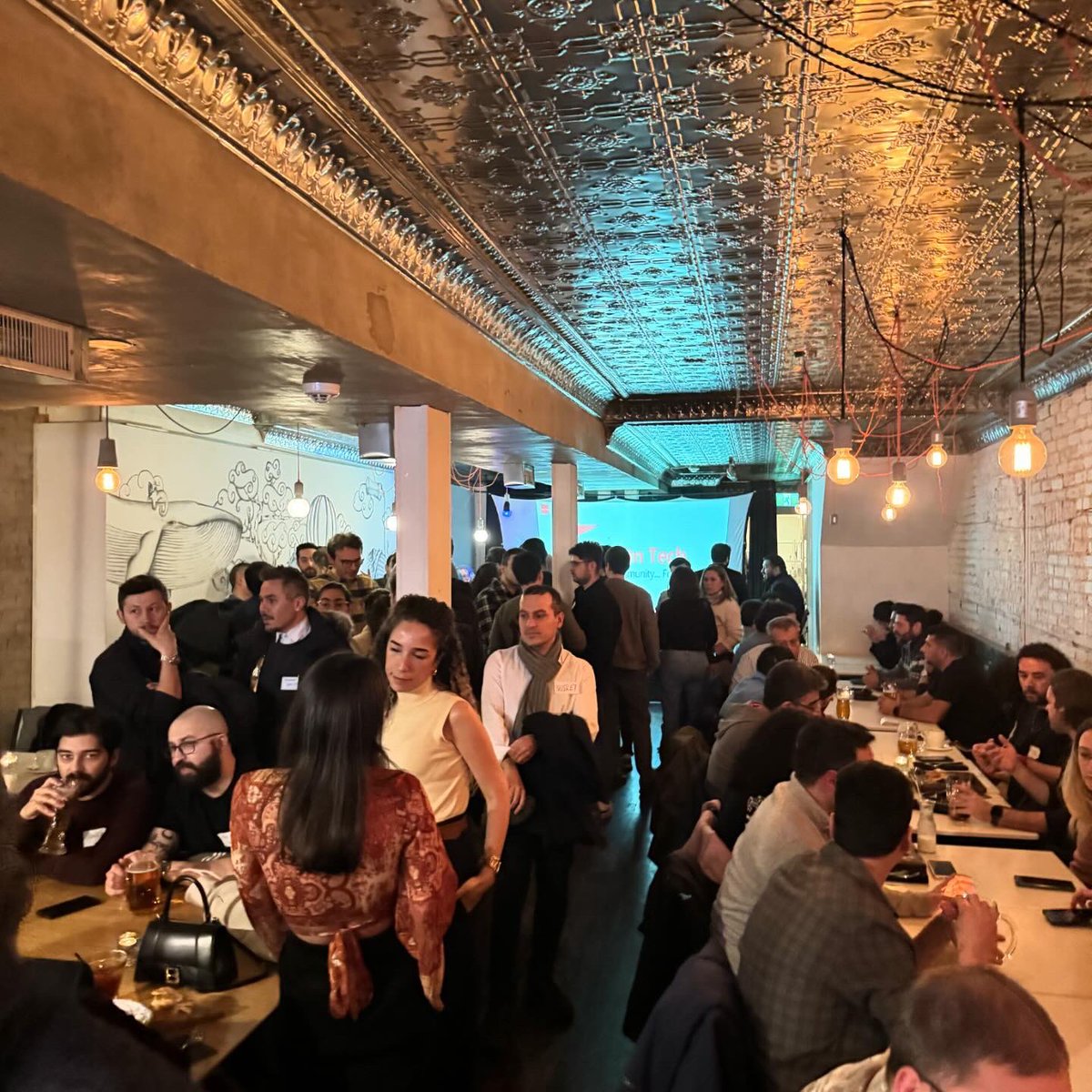 aykutws's tweet photo. 🇨🇦Toronto Turks in Tech üyeleri, 200 kişinin üzerinde bir katılımla geçen haftasonu bir araya geldi.

Sayın Toronto Başkonsolumuz Can Yoldaş ve değerli konuşmacılarımızla tam anlamıyla bir Teknoloji Seferberliğine adım attık Toronto'da. 

Sevgili Toronto Turks in Tech ekibi ile çok daha büyük organizasyonlara imza atacağız.

Kanada bekle bizi🙏🏼🚀