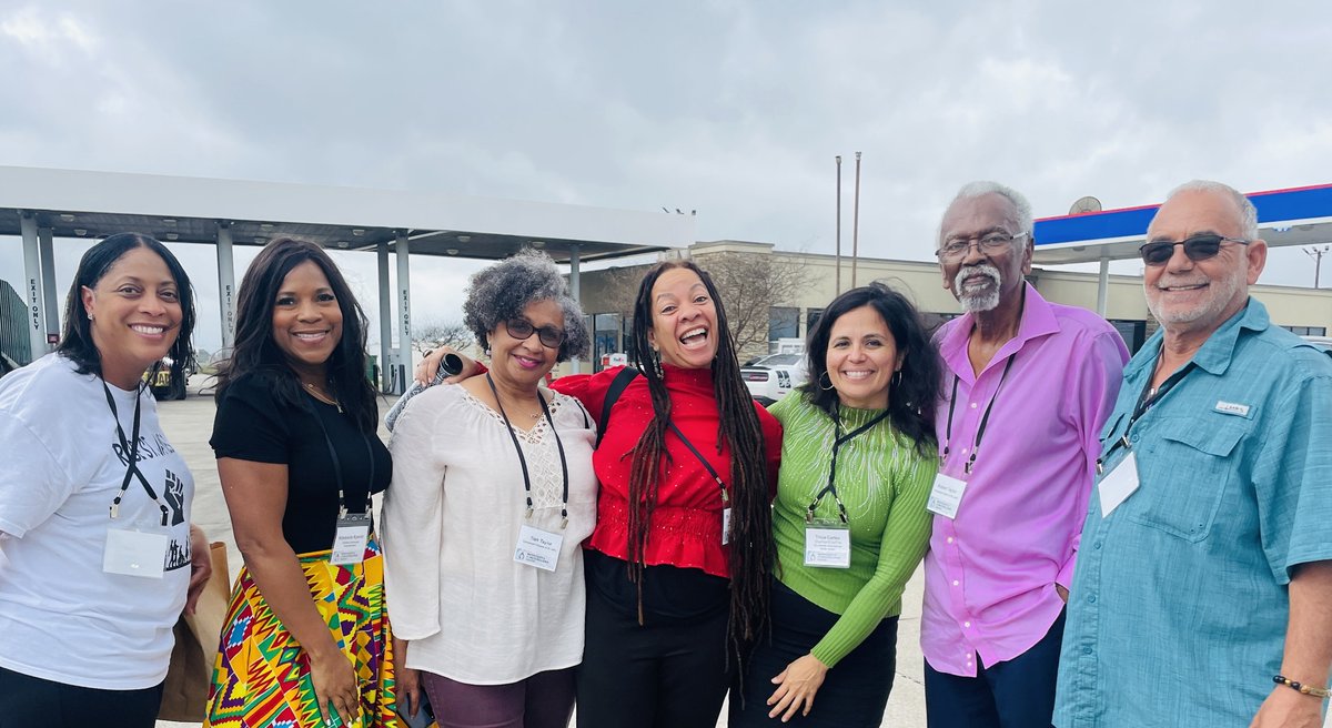 RGISCLaredo's tweet image. Last week, two RGISC staffers attended an extraordinary gathering, with the Water Equity and Climate Resilience Caucus @policylink
We engaged in discussions and brainstorming sessions for equitable, environmental solutions for impacted communities.