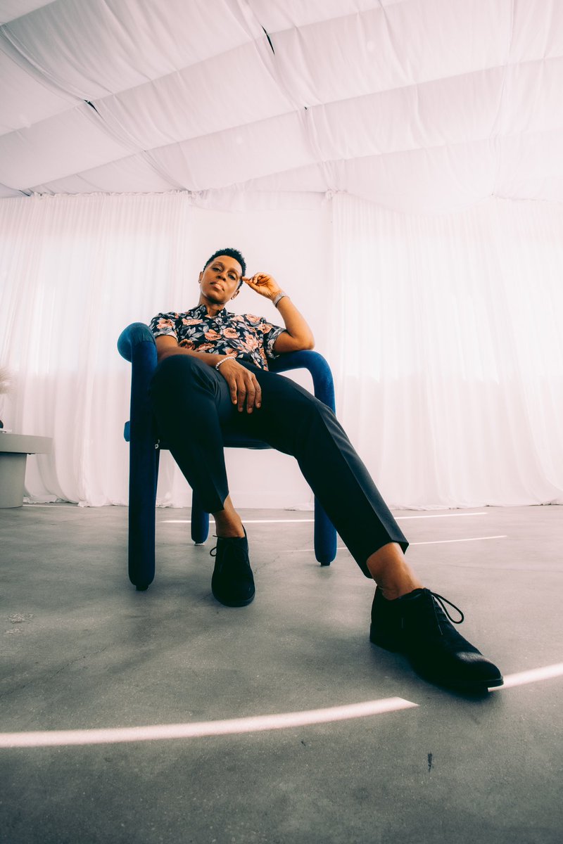 LiveHart's tweet photo. Life happens on the inside of us. Remember, you can change any experience by just “feeling” differently about it. Life happens because of you not to you. I hope you’re still streaming I’M FINE it’s available on all streaming platforms 🔊 https://t.co/kHxd5Yd9Yq https://t.co/OrXarRjQVX
