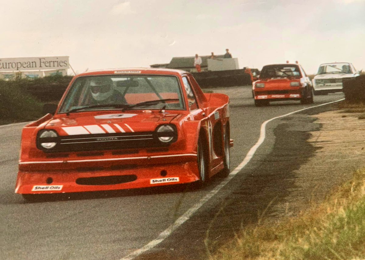 From the Archive: Toyota Tuesday! ⚡️

Thundersaloon action from Snetterton, 1988 - 

🏁 Julian Swayland - Toyota Starlet 
🏁 Cole / Chambers - Vauxhall Chevette 

#ToyotaTuesday #Snetterton #Thundersaloons #ToyotaStarlet 

(📸 Colin Taylor)