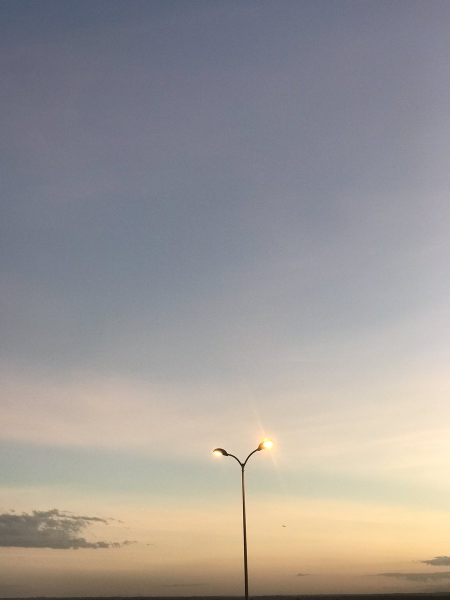 Lepariyo's tweet photo. SHAPING The Future: #DiscoverWithLepariyo 18:55 TUESDAY March 12, 2024 #Kenya: Understanding the-QUANTUM Properties of #Matter in a host Atmosphere! Speaking-of #Cloud-#Aerosol interactions with electromagnetic radiation, #AskNASA @NASASun to DENOTE green-path!

Photos: @Lepariyo https://t.co/Izq9tHmVBh
