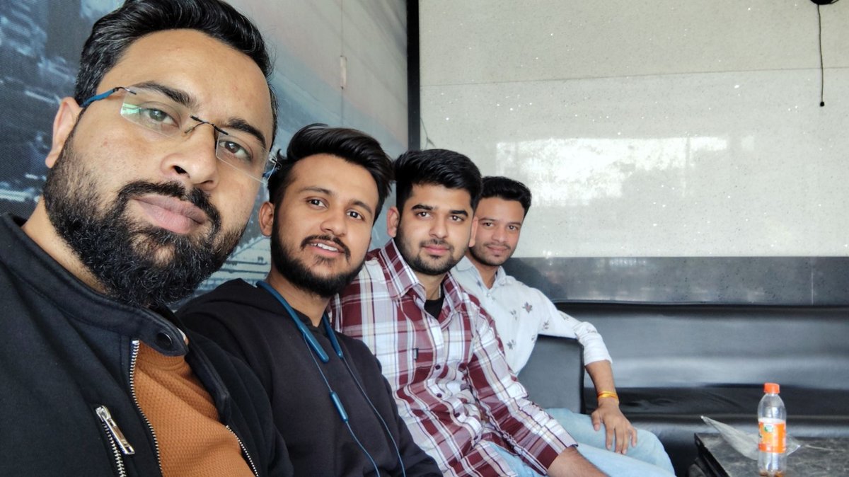 imukeshkaushal's tweet photo. We all are a team of #Developers. This is an amazing memory with our office colleagues. https://t.co/WvurIJT91a