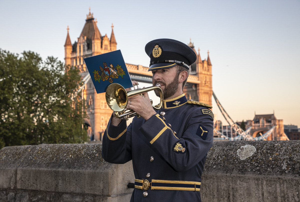 Air Specialist (Class 1) Thomas describes life in the #RoyalAirForce since joining 3 years ago: bit.ly/49O8qlU To find out more about a career in #RAFMusic 🎺✈️🥁 visit: bit.ly/3GJGMtc Or email: RAFMS-Recruitment@mod.gov.uk #NoOrdinaryJob #RAF #NoOrdinaryGig