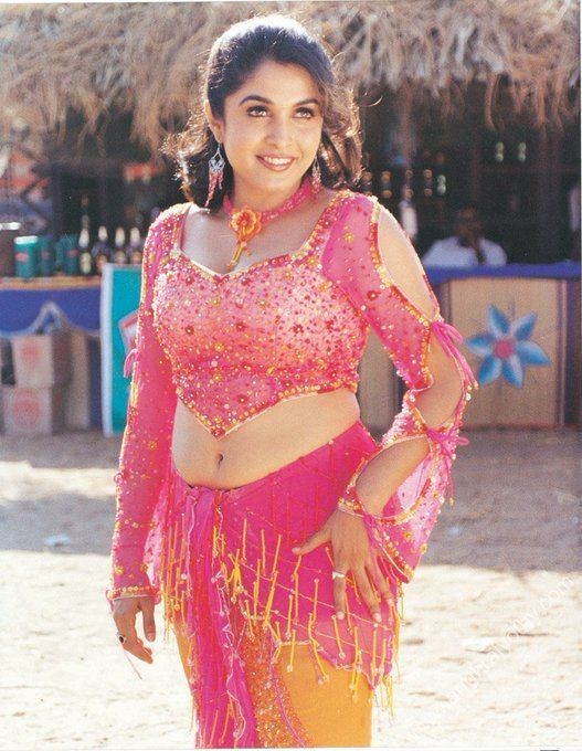 GIfIcuubUAAzRo_?format=jpg&name=small