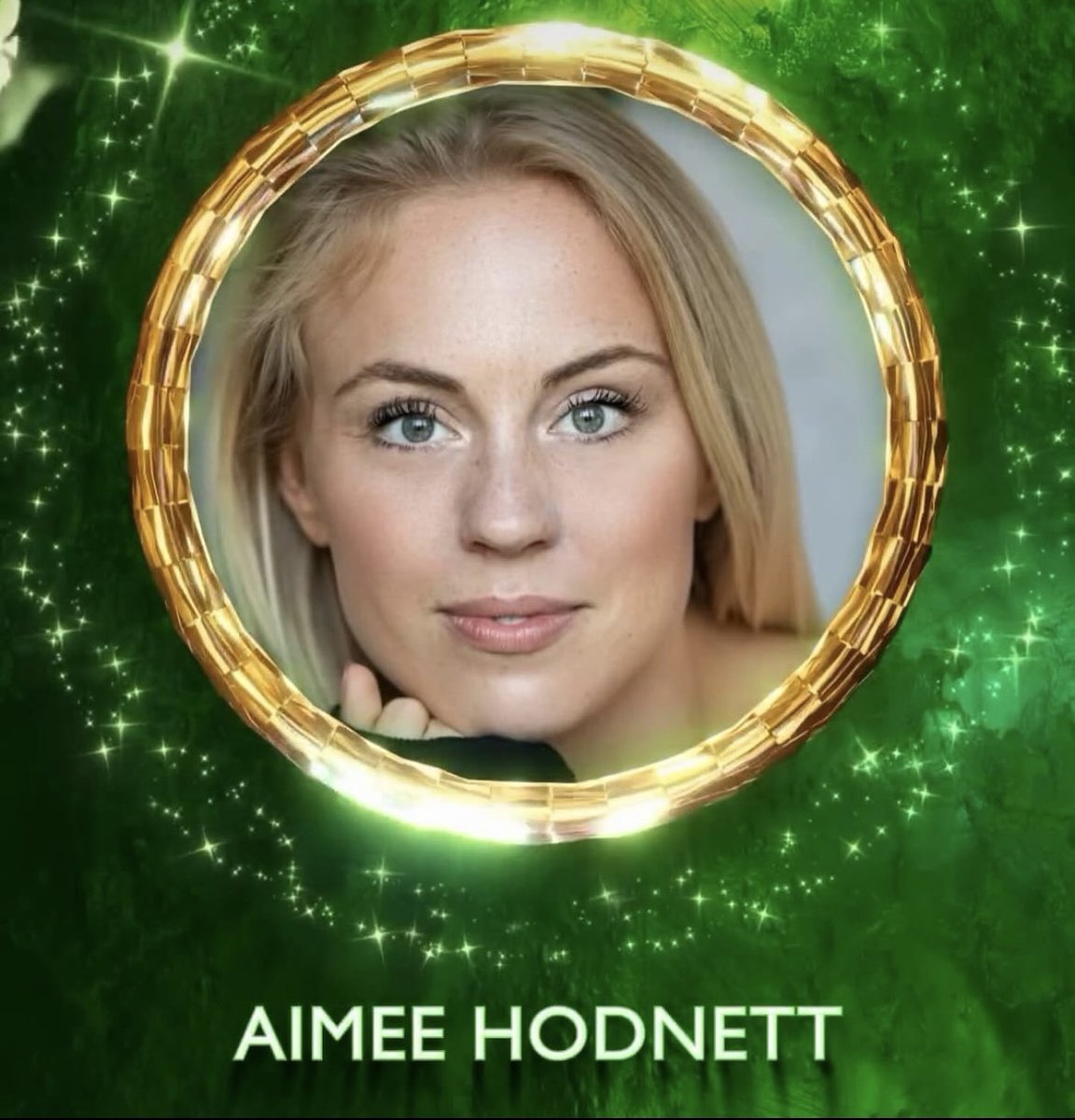 Sending all of our love to @aimee_hodnett and the rest of the cast and crew for their opening performance of @WickedUK at London's @ApolloVictoria tonight! #WickedUK #AimeeHodnett #ApolloVictoria