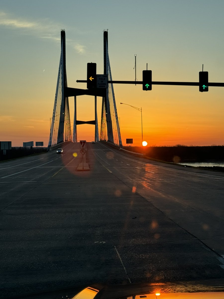 KurtBauche's tweet photo. Here we go! Time for some Bando fun in The Cape! #semo #rivercampus #mshsaa https://t.co/hSRb5T4tFi