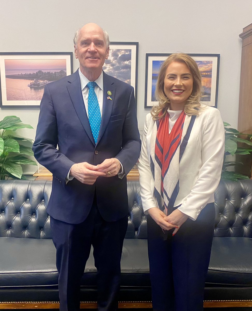 Special thanks to @USRepKeating for meeting with me today to discuss the issue of school exclusion in both Northern Ireland and the USA. It’s a privilege to amplify the voices of excluded young people on a transatlantic scale 👇 theinstitutefordisruption.com