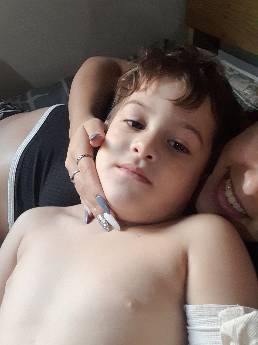 Luuzok_7's tweet photo. Mi vida entera, te ama la tia💘 https://t.co/or1bgss0Qr