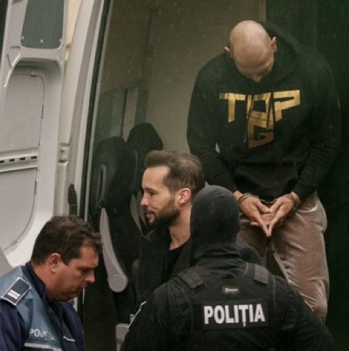 Imagine being dragged out of your home in handcuffs like Tristan and Andrew Tate because you decided to speak your mind online ⚠️

As the next part of their punishment, the UK government is planning to force them to be flown there as prisoners all the way from Romania.

ALL THIS