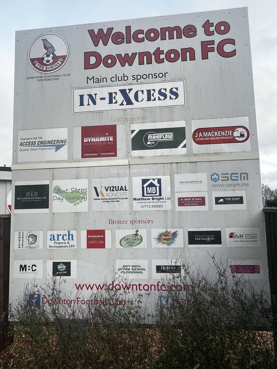 Tonight I’ll be at The Nest covering @DowntonFC v @FrimleyGreenFC in the @WessexLeague 

The game is on after a pitch inspection this afternoon. #nonleague #downtonfc #therobins #davedodgephotography