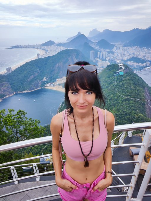 Rio views! The best view comes after the hardest climb! 🌄 https://t.co/mzqYCVG2Q2<a href="/tag/mvsales"class="tags"><span>#mvsales</span></a>