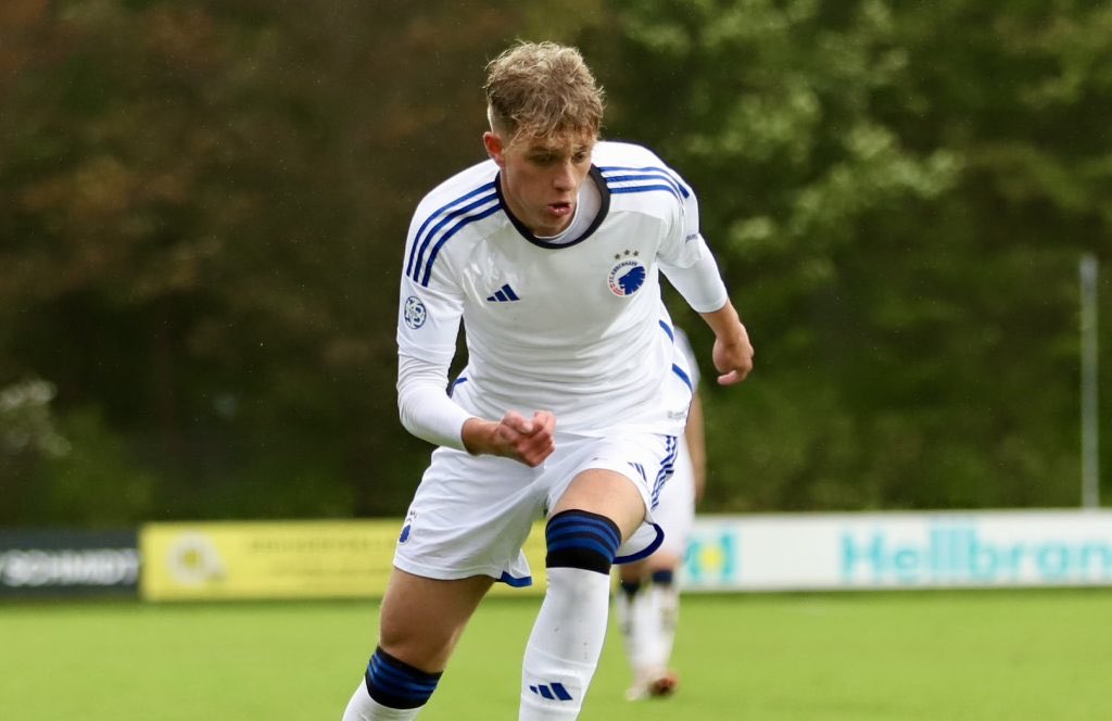 FC København have two elite talents in midfield who have been crucial in this year’s UEFA Youth League edition:

🇩🇰 Oliver Højer (2007)
🇭🇺 Hunor Németh (2007)

Both insanely good for their age.

#fcklive
