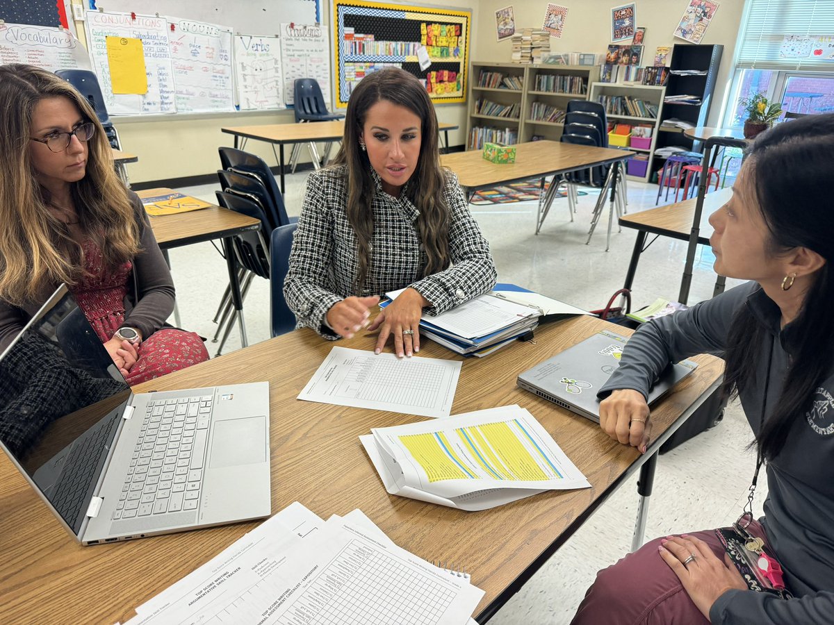 Thanks for all the information on how to grow our students as writers! <a href="/topscorewriting/">Top Score Writing</a> <a href="/lisacollumceo/">Lisa Collum</a> <a href="/andylallison/">Andy L. Allison</a> <a href="/SweetAppleES/">Sweet Apple Elem</a>