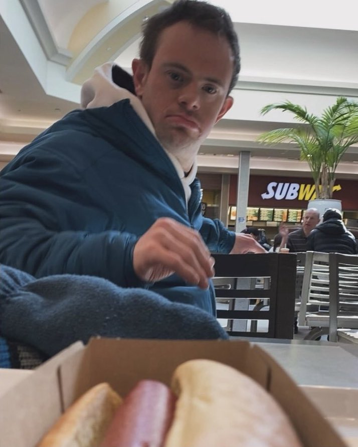 OptometristDan's tweet image. Kirk Cousins seeing his first ATL BBL