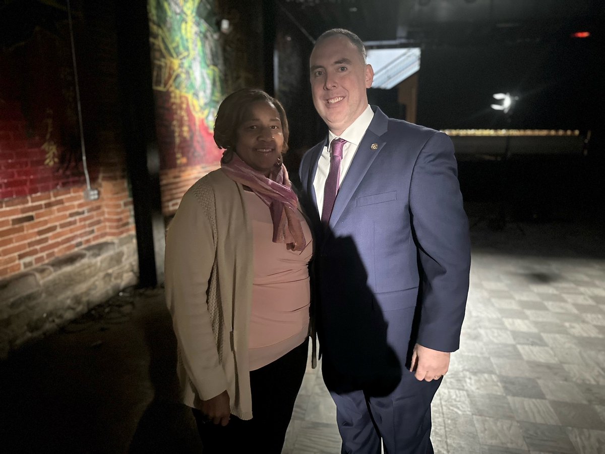 Baltimore Police tweet media