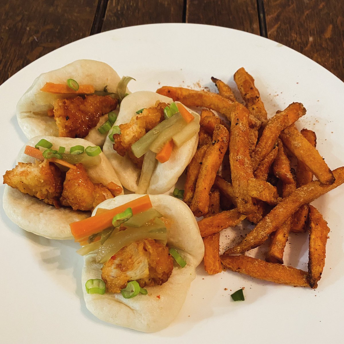 Grand tip: bao dough is ridiculously easy to make and freezes great. Slap some chopped chicken strip, chili sauce, and pickled banh mi veg on and serve with gochujang sweet potato fries and you’ve got a 10 minute dinner