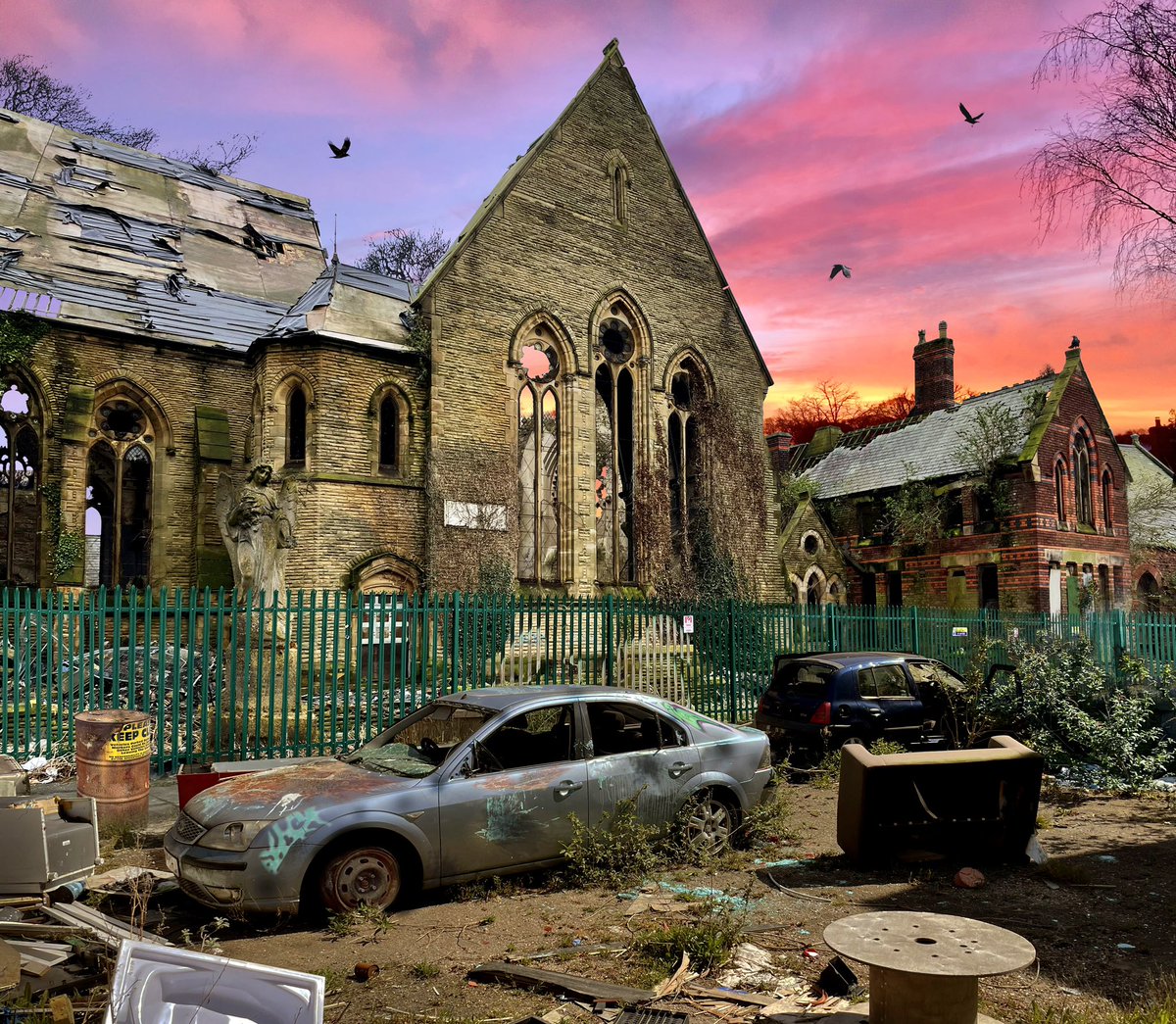 ‘Carmageddon’ #Scrapped #Cars #UrbanDecay #UrbanArt #UrbanPhotography #Abandoned #Derelict #Urbex #UKPhotography #UrbanLandscape @GrimArtGroup
