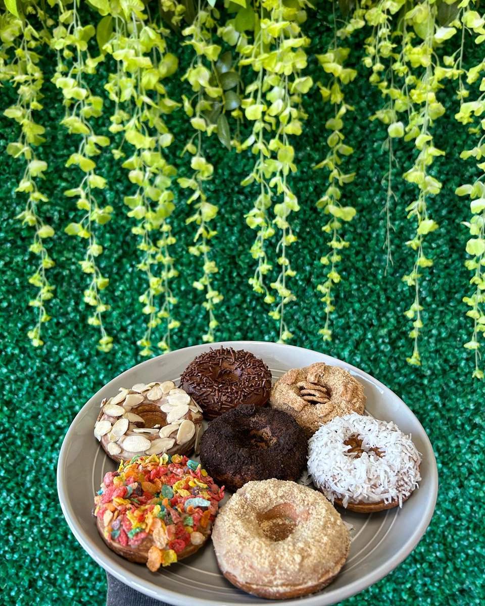 Our protein donuts allow you to indulge in the sweetness of life without worrying about excess calories or sugar crashes. Stop by today and enjoy the pleasure without the guilt with our treats! #ProteinDonuts nutritionalshopcorona.com/about_us