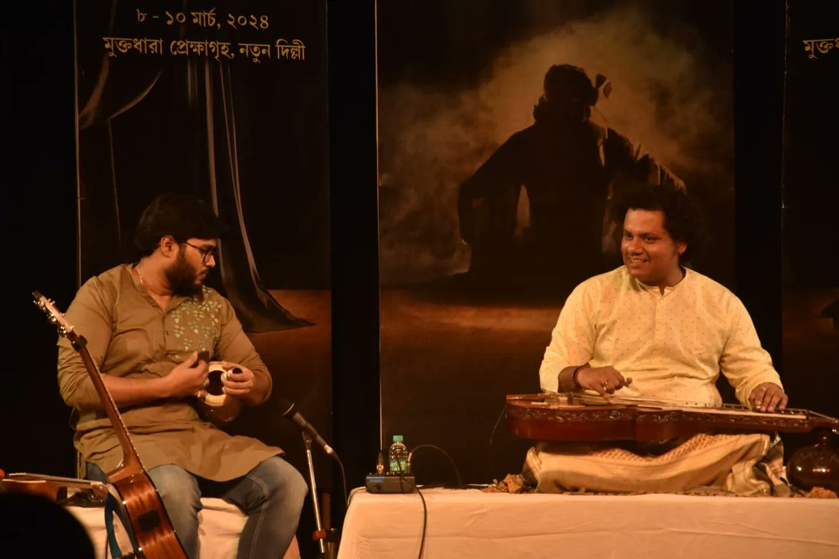 SiddhaVeenaOff's tweet photo. Gratitude is the only word to express our feelings for overwhelming Love from Delhiites for our "Siddha Veena Show"
Keep wishes 🙏💐✨
#siddhaveena #siddharthabanerjee #banglanatyautsab #bangla #natya #utsab #2024 #riwayat #fusion #band https://t.co/2zp9v7tPya