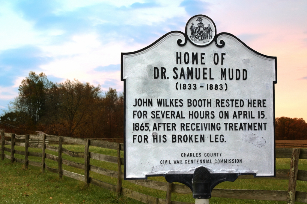 Explore Charles County tweet media