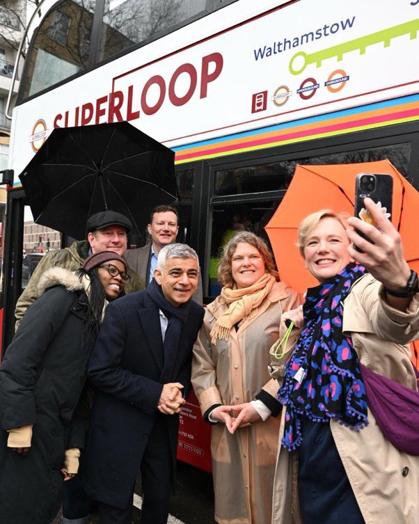 We’re loopy about buses in Waltham Forest, so thanks for stopping off in Walthamstow today @SadiqKhan @stellacreasy @Labourstone @SebDance @Semakaleng