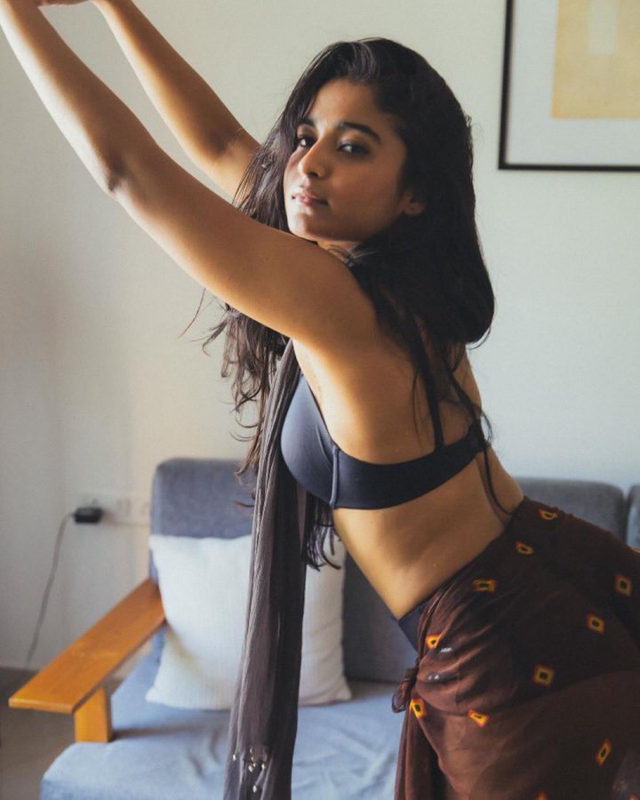 GIfTdkYW4AAd3at?format=jpg&name=900x900