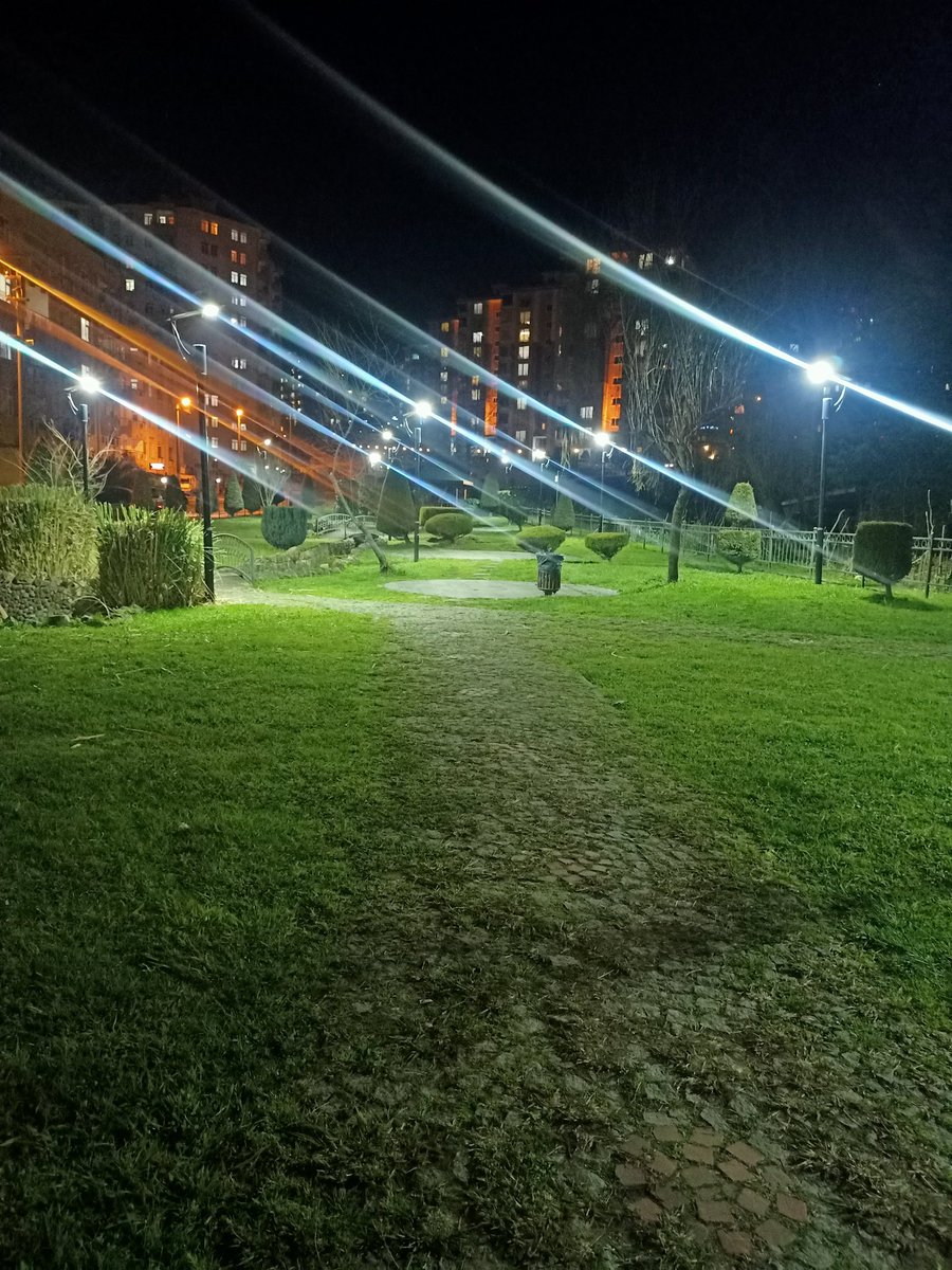 masaveros's tweet photo. Gel beni kurtar, gidelim uzağa doğru. https://t.co/D5JyVhOOj2