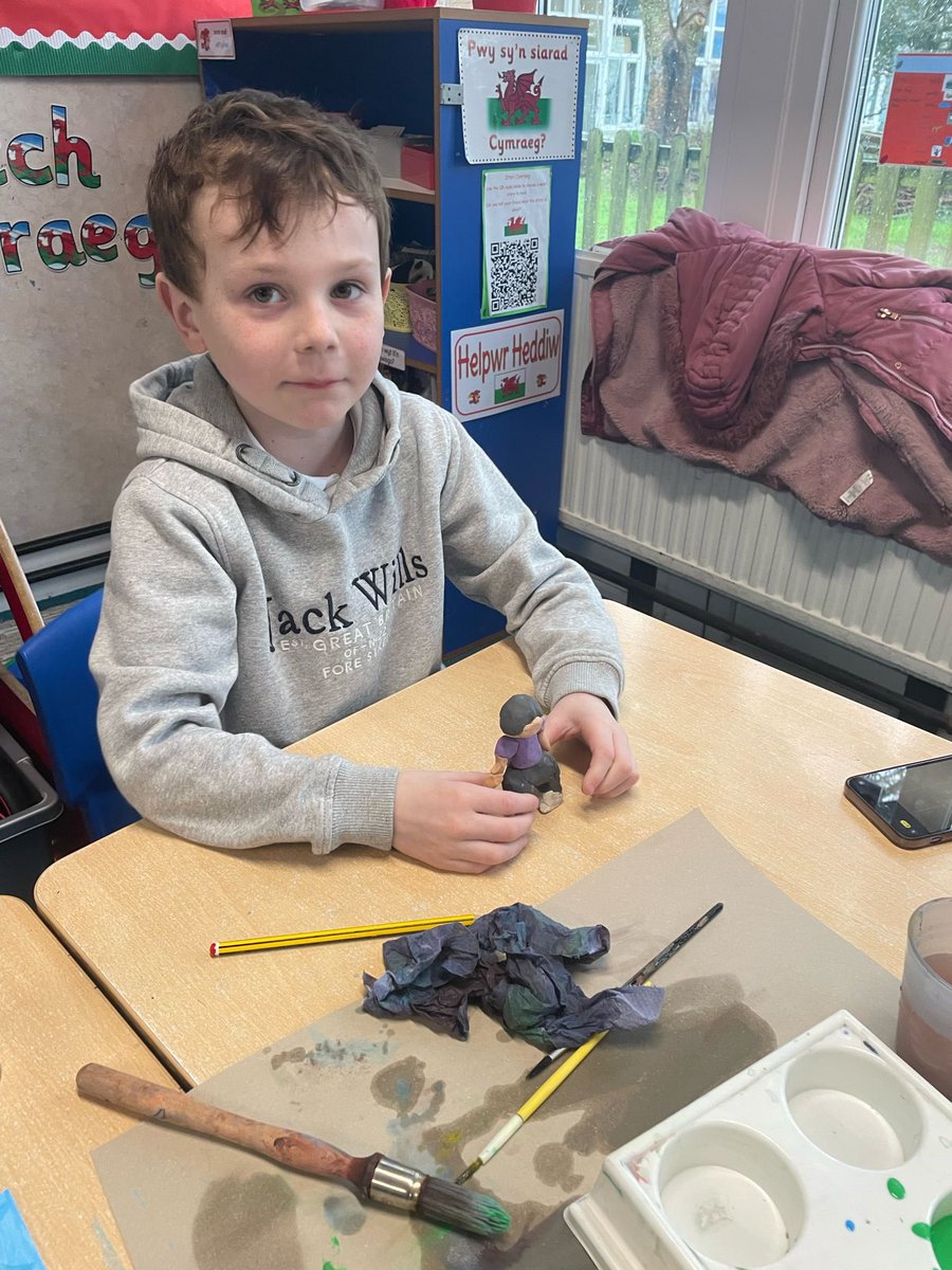 whitchurchprm's tweet image. 3SH have had the most exciting and engaging day as they worked with Jo from Big Foot Animations! We can’t wait to see the final film! #WPSY3 #WPSExpressiveArts @bigfootwales