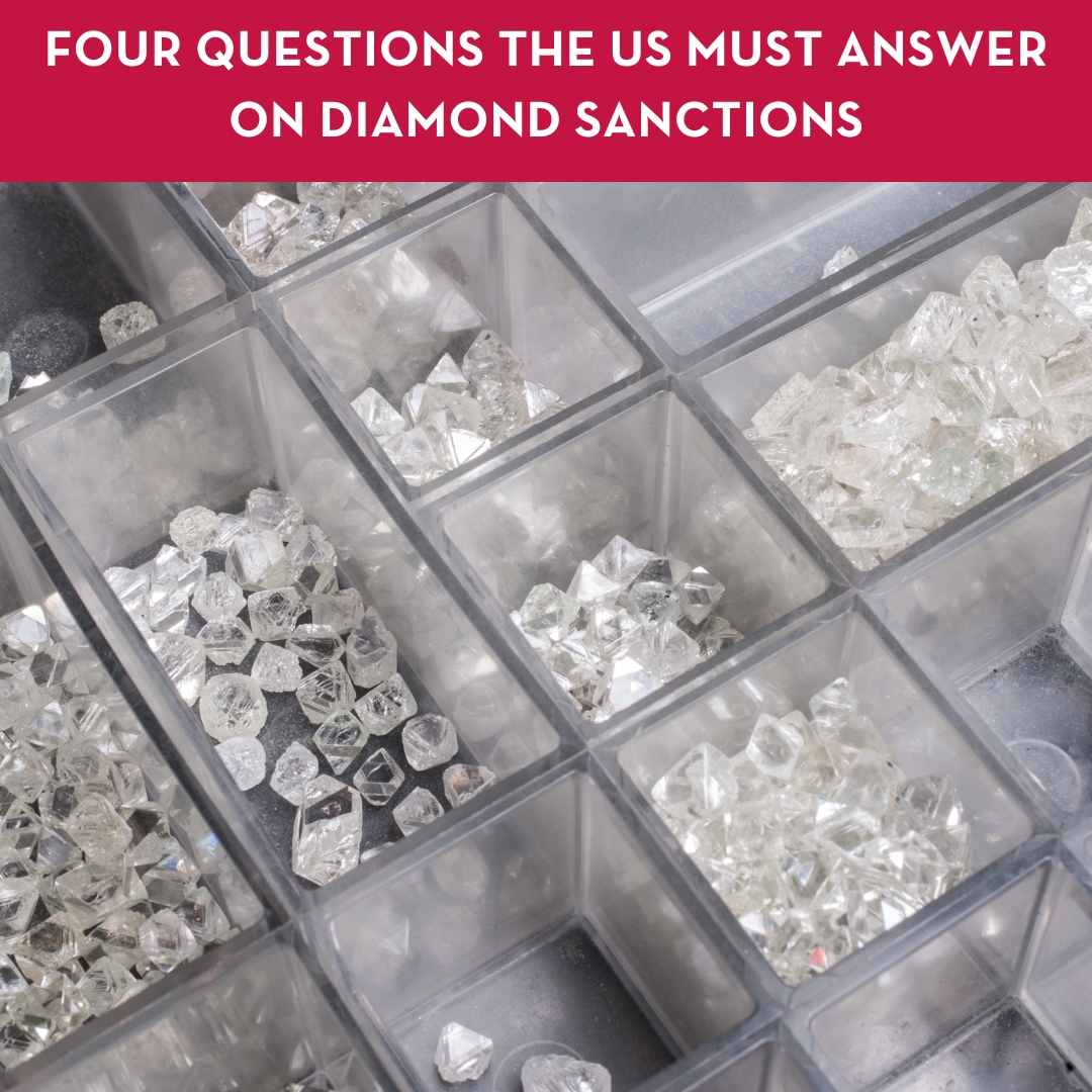 A broader US ban on Russian diamonds went into effect on March 1, but uncertainty remains about key details. Read the full analysis here ow.ly/okFi50QPZ9e What other questions do you believe are relevant?