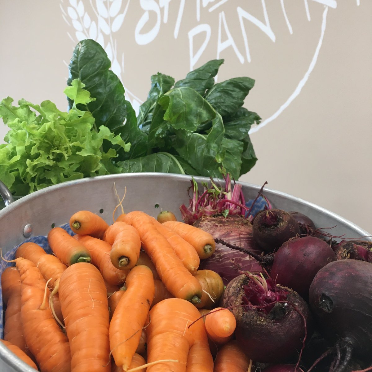 If you live in #StMellons & are trying to make your money go further, get in touch to find out about our Pantry. We have good quality surplus food from @FareShareCymru & our local food suppliers, as well as veg from our own garden! #GoodFoodCardiff #FoodCardiff #EdibleCardiff