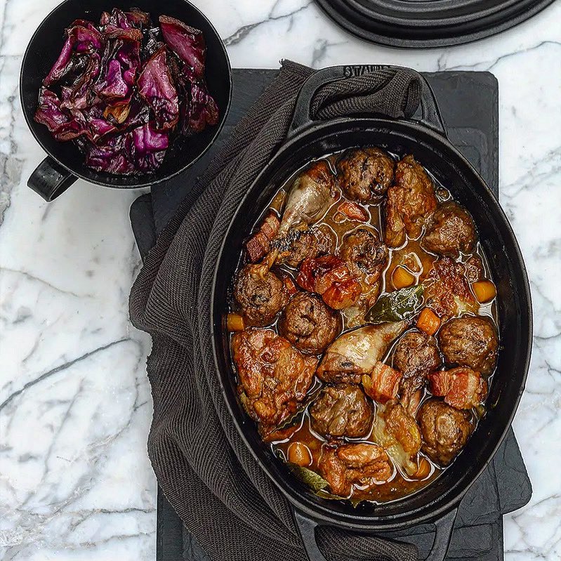 Pheasant Stew with Chestnut Dumplings from @jamieoliver looks so warming and filling, full recipe here - jamieoliver.com/recipes/game-r…