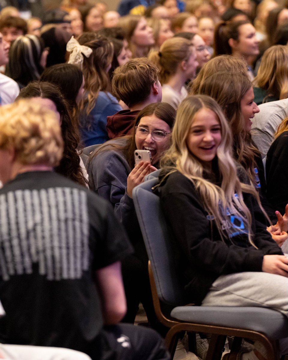 mndeca's tweet image. Day 2 of #SCDC2024 was unforgettable! 🎉 
From the thrill of competition to the awe of the hypnotist show, and ending the night with beats from our DJ and game night fun. 
Swipe through to catch a glimpse of yesterday's highlights! 📸 #DECAEnergy #DECAWinners