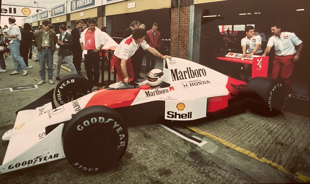 Allan McNish tests the McLaren MP4/5B with Honda’s new V12 engine as the Japanese firm were set to switch from a V10 to a V12 for 1991. Silverstone Testing, 28th-29th June 1990.