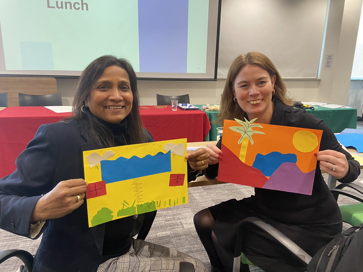 Who knew we were so artistic! These are our hot landscapes. Thoroughly enjoyed the #mentalhealth Symposium today & presenting about our #ProfessionalNurseAdvocate journey @teamCNO_ @Hospital_Rooms @HPFT_NHS @NursingEmma @bina_jumnoodoo