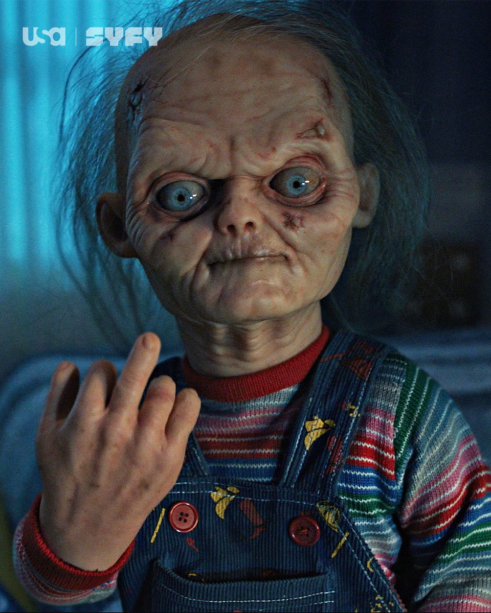 SYFY's tweet image. Babe, get up. The first photos from #Chucky Season 3: Part 2 just dropped. See you April 10 on @USANetwork and @SYFY for new episodes. #ChuckySeason3