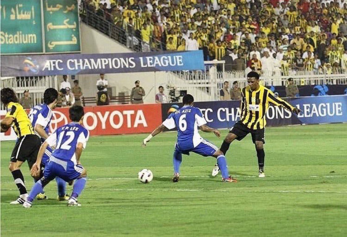 kn_11g's tweet photo. والله العظيم لا زلت اشوف الهلال نادي وضىيع 

الهلال بدون دعم ملياري وتحكيم كنا ندعىسه بكل البطولات في سبوع اتنمر عليك واطلعك من بطولتين ما اشوفك ند كمان … ي هلالي انت قدامي وضىيع وتافه … لكن الأموال والتحكيم لهم كلمه https://t.co/p7cZjA0WkJ