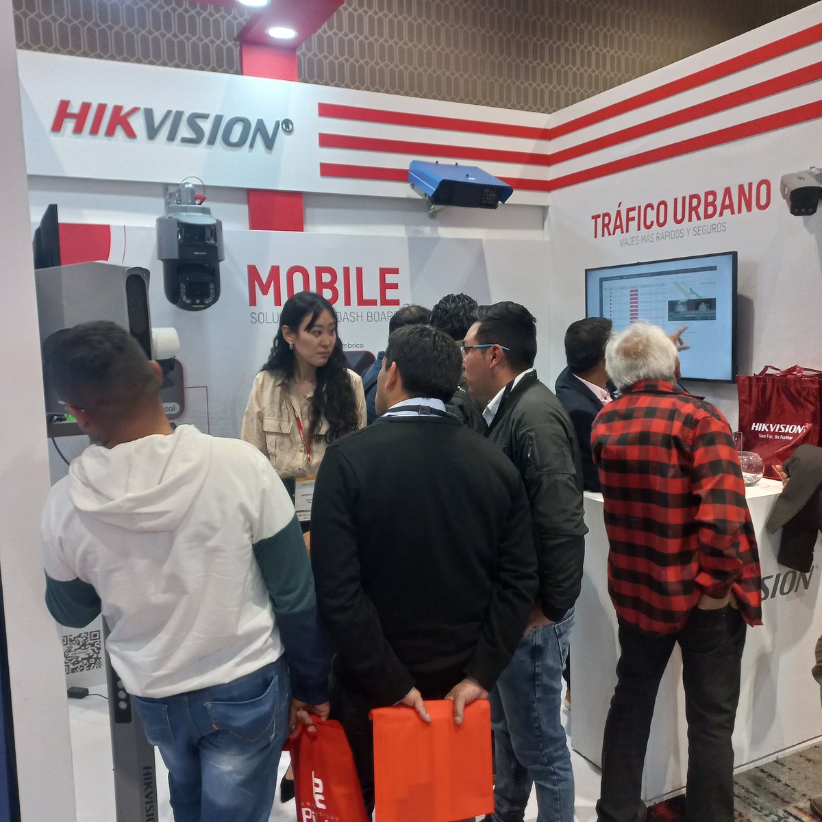Hikvision Colombia tweet media