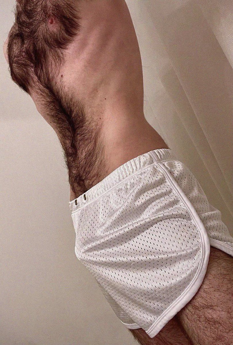 fantassdick's tweet photo. Gym class starts in 5 mins
Shirts versus skins 🏐
Those tardy will be spanked https://t.co/O6lhUPYDJS