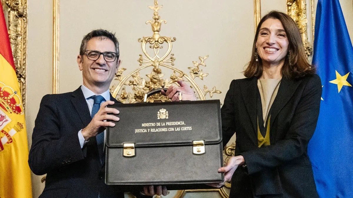 #URGENTE Alertan de que el Gobierno crea una plaza 'ad hoc' para la exministra Pilar Llop
La expresidenta del Senado es una de las ocho candidatas a convertirse en juez de enlace con Francia y Suiza