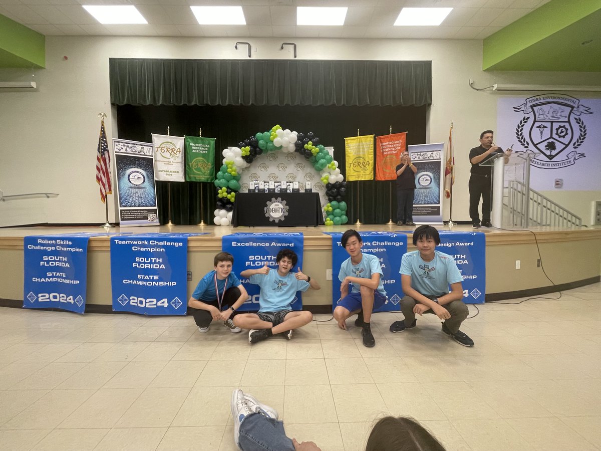 Code_A_Robot's tweet photo. Congratulations CODE-A-ROBOT Teams 2633A middle school level and 2633B elementary level for their most successful VEX IQ Robotics season so far!  Judges Award, Amaze Award(2x), Think Award, Robot Skills #2 Place, Robot Skills #3 Place, Sportsmanship Award! #RoboticsChampions https://t.co/S4oYh4wklI