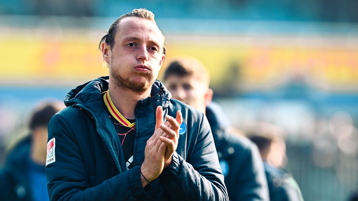 KarlsruherSC's tweet photo. Trainingsverletzung bei #Bormuth. Gute Besserung, Robin! ▶️ https://t.co/Lnej5voFOL
#KSCmeineHeimat https://t.co/yazcD6zXxX