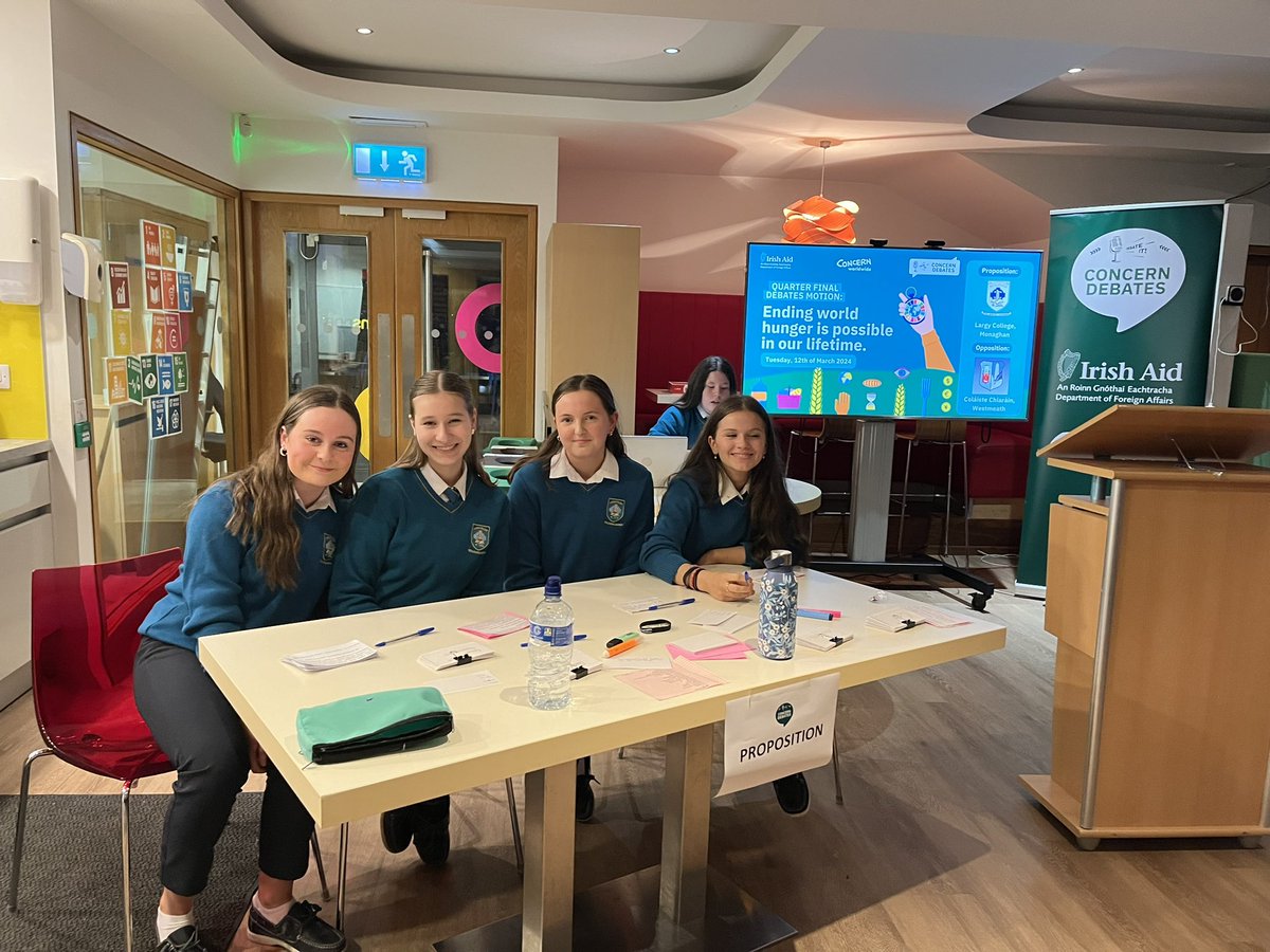 T minus 3 to kick off!! Great excitement in the @ConcernDebates HQ in preparation for the All Island Quarter Finals!! Best of luck, Sadhbh, Sinead, Denise, and Emily 💕💕💕