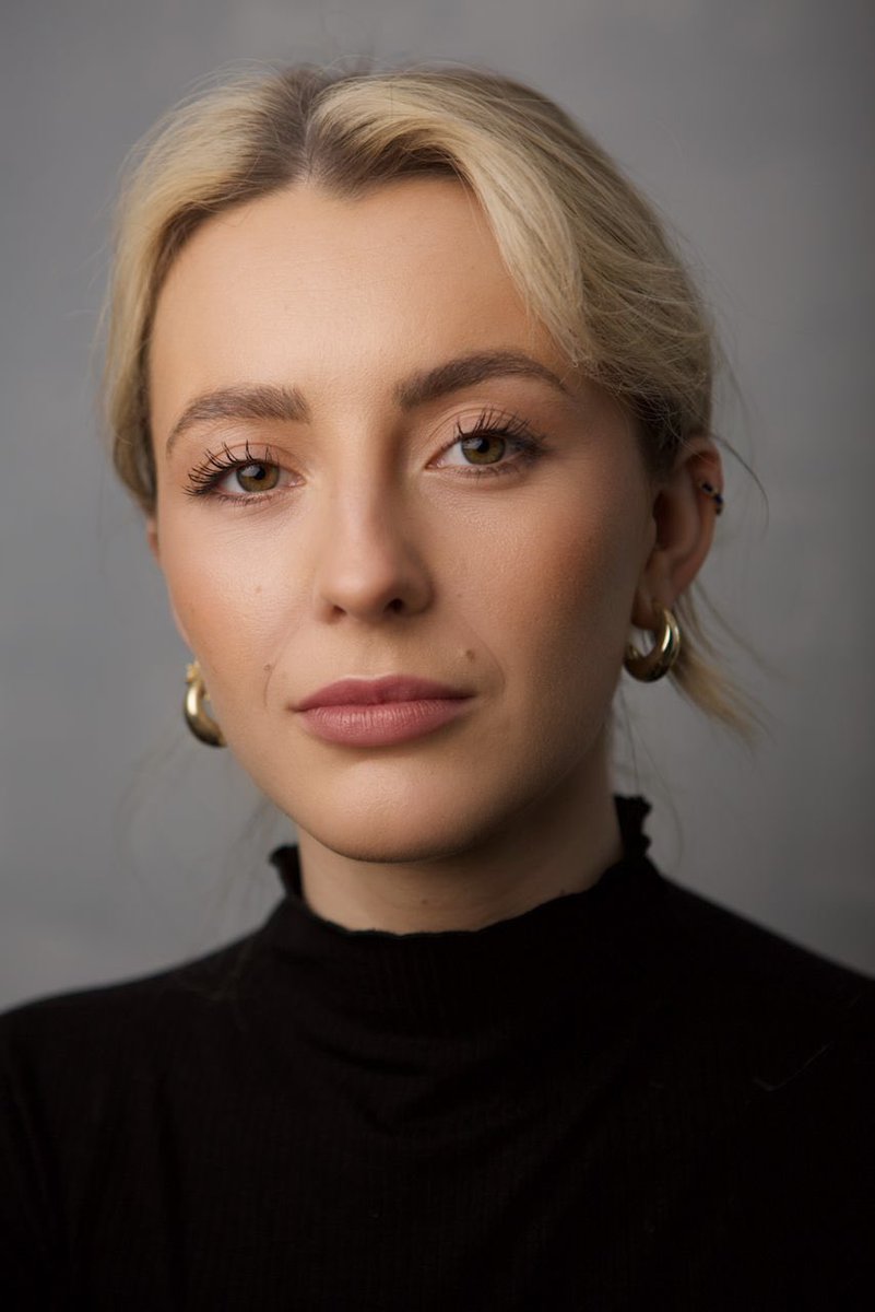imogen_edenb's tweet photo. So please with my new headshots 🙏🏼🙏🏼🙏🏼 

Which type of roles can you see me in? Comment below!!

https://t.co/xsQbLVn9SM

https://t.co/GjQ0CuJwNj

Also looking for work! Would love to connect with writers, directors, producers, casting directors etc!! ☺️☺️ https://t.co/qaS2CcI3yl