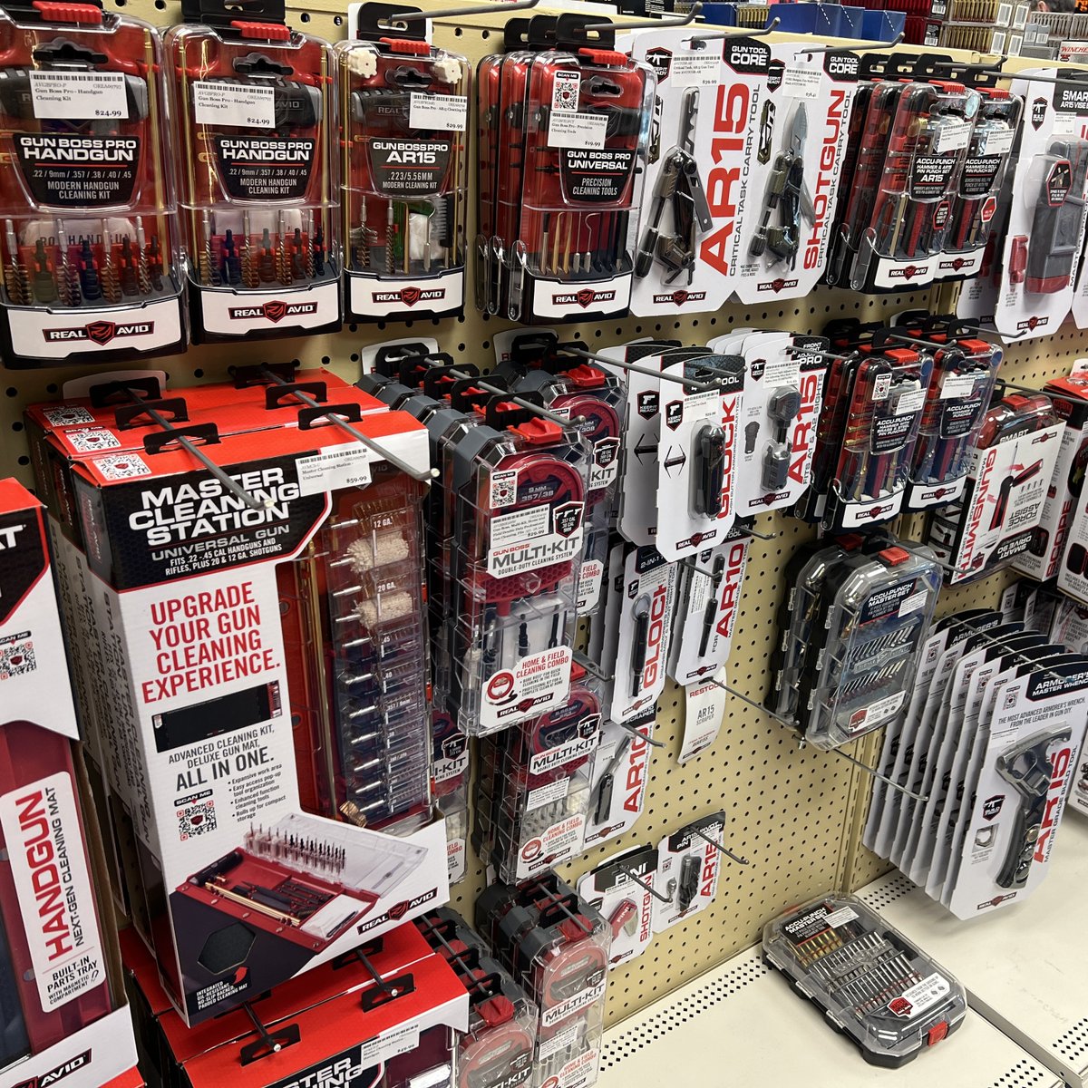 arnzenarms's tweet image. Full refill! Our friends over at @realavid came through with a fresh shipment of all the cleaning supplies &amp;amp; maintenance tools you could ever need 🛠️🧰 

#realavid #maintenance #springcleaning