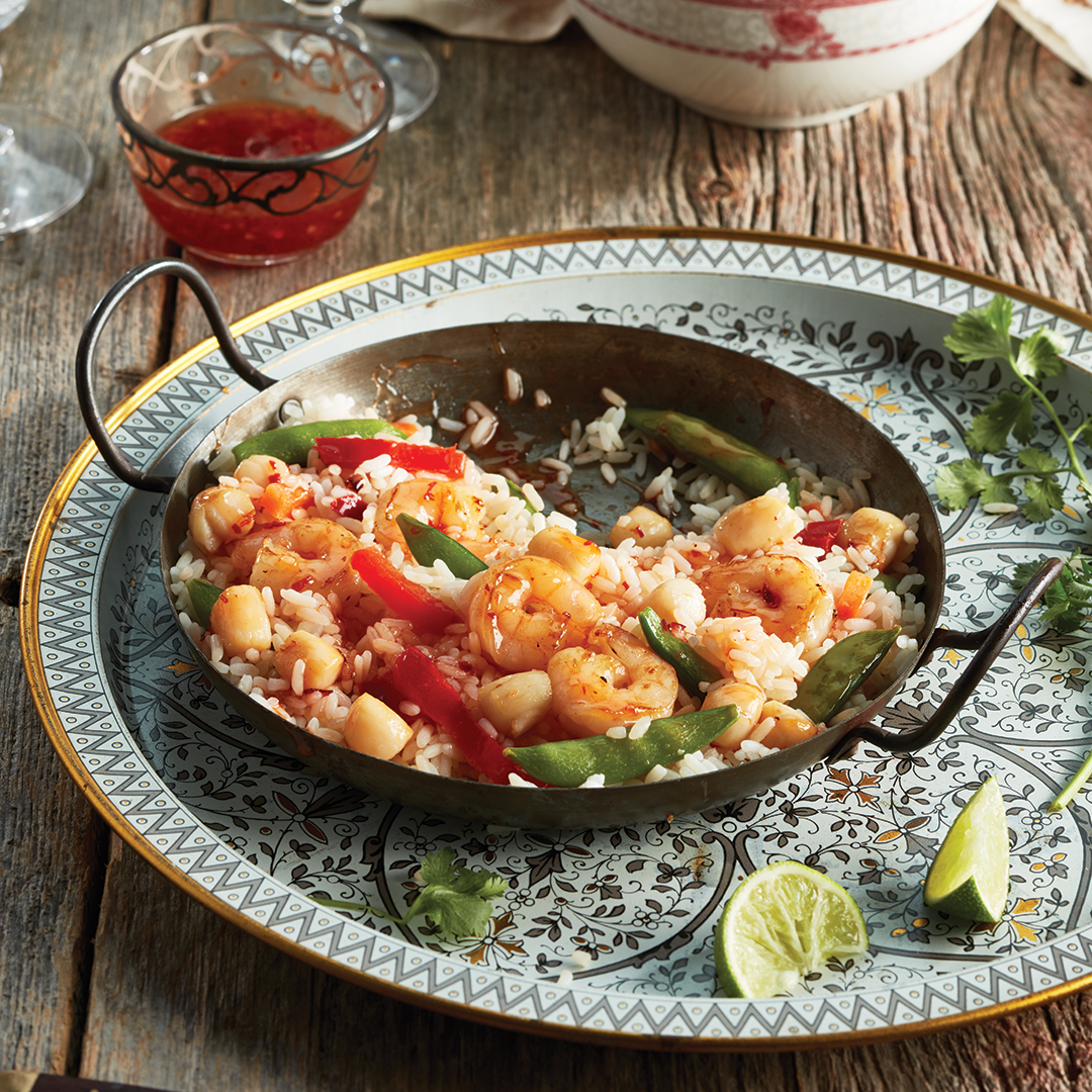 ✨🌶 Our Sweet and Spicy Shrimp and Bay Scallop is a combo of white rice, carrots, sugar snap peas, bell peppers, shrimp and bay scallops in an authentic sweet and spicy sauce. It's the perfect way to spend 20 minutes getting dinner on the table. > ow.ly/6VQq50QRlsB