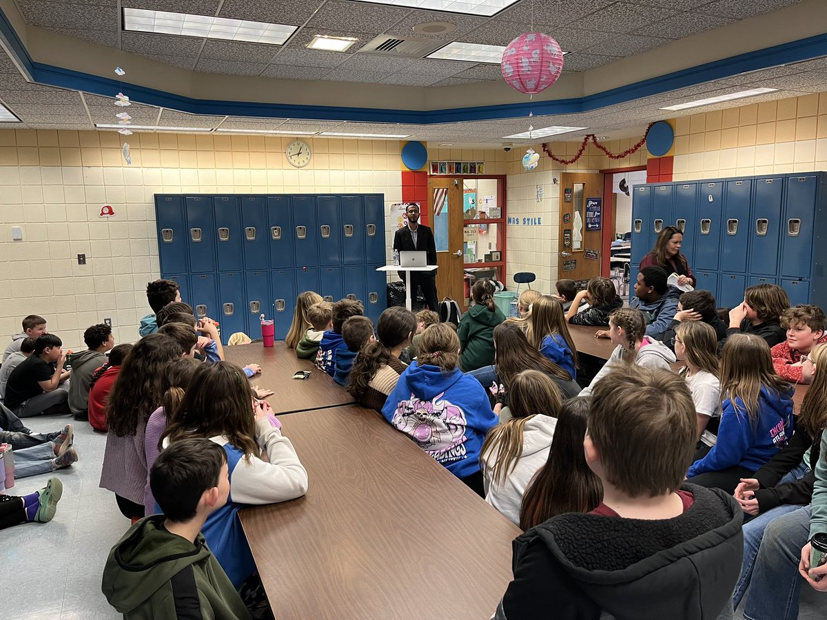 Great visit today from Aman Sahota with our 5th grade faculty and Ss. They loved working with AI worksheets with Factors for a personalized learning experience!