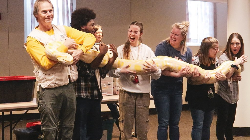 SRSDeaf's tweet image. 🐍🐢🦎 We had a blast this morning with our guest, Mr. Rick Teepen, and his friendly snakes, a turtle, and lizards! Students and staff learned, petted, and held a 14-foot, over 120-lb beautiful Python! Thank you, Snakes Alive with Rick Teepen! #pythonlove #reptilelove